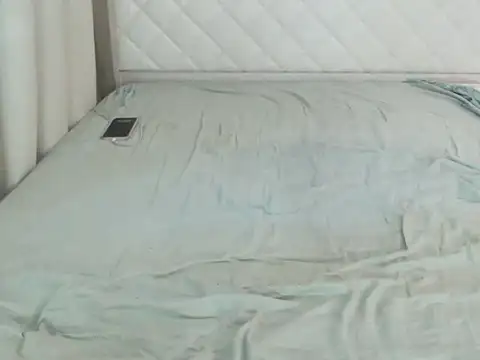 pretybella1 online show from December 2025 12:31:02 AM