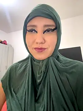 hannahayat online show from October 2025 01:56:02 PM