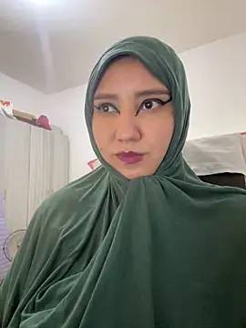 hannahayat online show from November 2025 03:15:02 PM