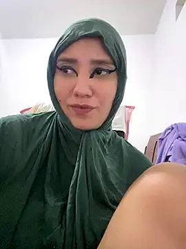 hannahayat online show from December 2025 10:37:02 PM