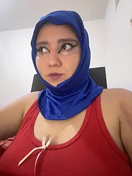 Snapshot of hannahayat chatting on May 2026 04:12:02 PM hannahayat online show from May 2026 04:12:02 PM