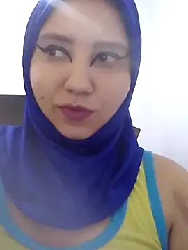 Snapshot of hannahayat chatting on May 2026 02:23:01 PM hannahayat online show from May 2026 02:23:01 PM