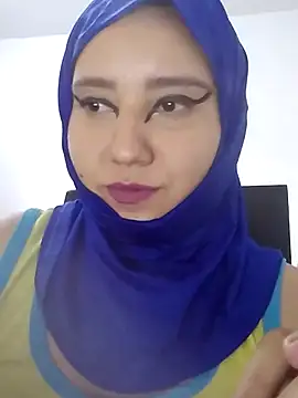 Snapshot of hannahayat chatting on May 2026 10:29:02 PM hannahayat online show from May 2026 10:29:02 PM