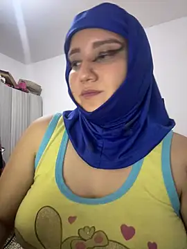 Snapshot of hannahayat chatting on May 2026 04:09:02 AM hannahayat online show from May 2026 04:09:02 AM