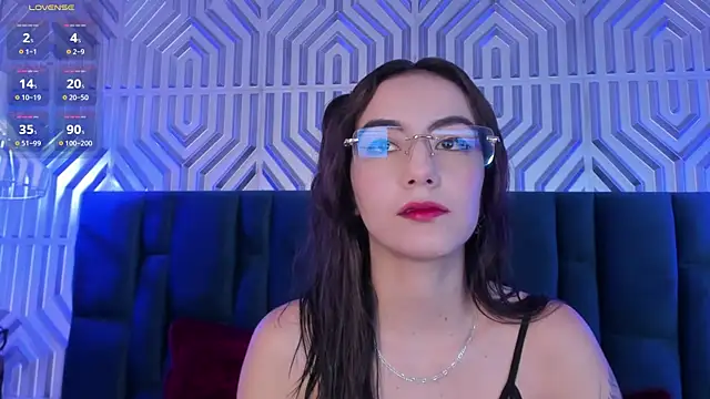 Snapshot of Antonella-Ray chatting on March 2025 01:53:02 PM Antonella-Ray online show from March 2025 01:53:02 PM