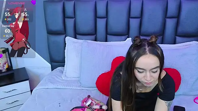 Snapshot of Antonella-Ray chatting on October 2025 08:06:02 PM Antonella-Ray online show from October 2025 08:06:02 PM