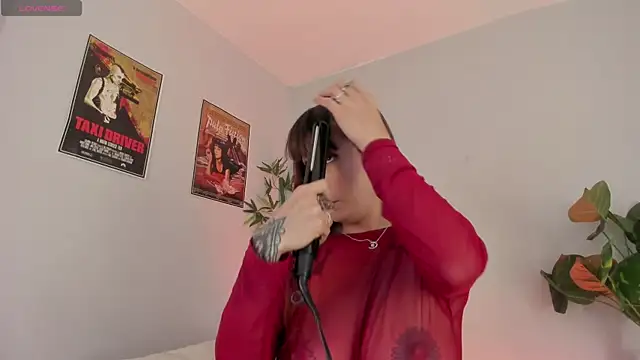 iriiina veneno online show from September 2025 09:52:02 PM