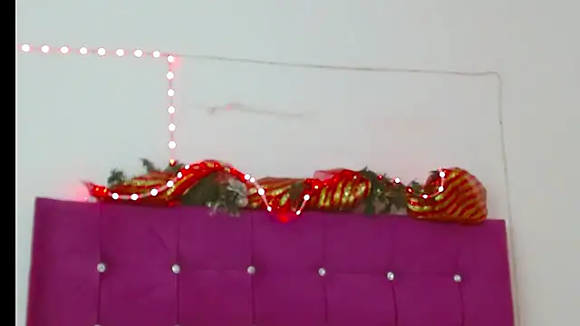 chantalsemenova1 online show from December 2024 07:50:02 PM