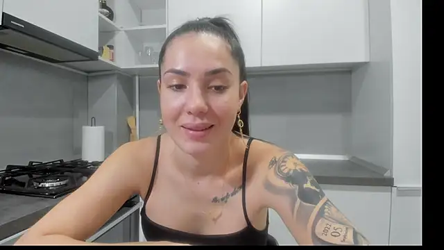 Emmapmg online show from February 2026 02:26:02 PM