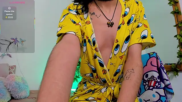 BonnieCute  online show from November 2025 12:33:01 AM