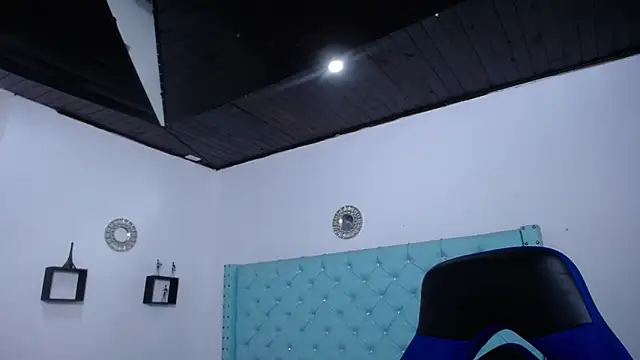 antonella sweetlittle online show from April 2026 10:30:01 AM