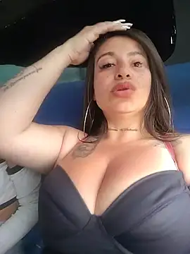 Alona Evans online show from December 2025 05:44:02 PM