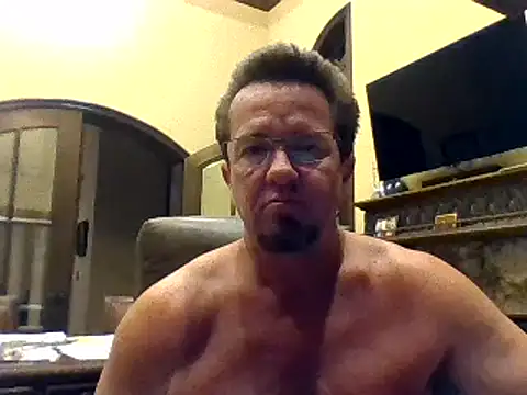 Snapshot of sluttydylan chatting on December 2024 08:30:01 AM sluttydylan online show from December 2024 08:30:01 AM