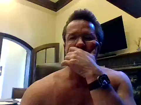 Snapshot of sluttydylan chatting on January 2025 06:44:01 PM sluttydylan online show from January 2025 06:44:01 PM