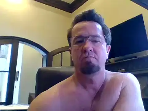Snapshot of sluttydylan chatting on February 2025 07:51:01 PM sluttydylan online show from February 2025 07:51:01 PM
