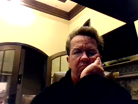 Snapshot of sluttydylan chatting on March 2025 07:15:01 AM sluttydylan online show from March 2025 07:15:01 AM