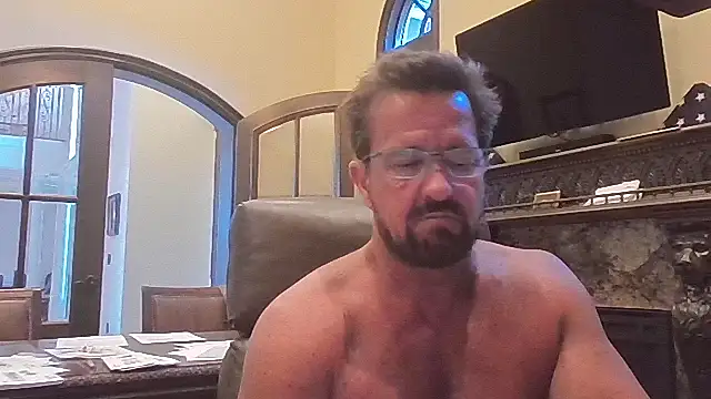 Snapshot of sluttydylan chatting on October 2025 12:10:02 AM sluttydylan online show from October 2025 12:10:02 AM
