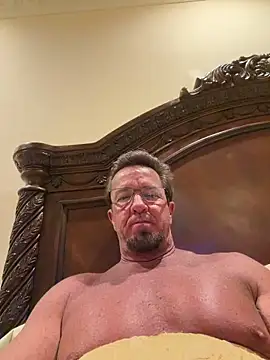 Snapshot of sluttydylan chatting on June 2026 07:22:01 AM sluttydylan online show from June 2026 07:22:01 AM