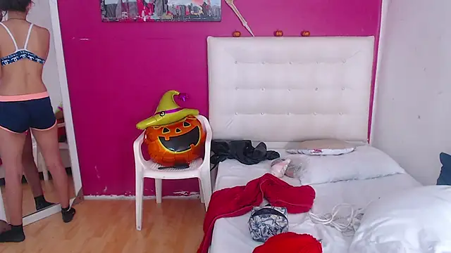 nextdoor fantasy1 online show from November 2025 03:50:01 AM