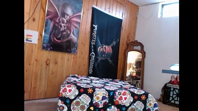 Snapshot of JamieBottoms chatting on September 2025 01:01:01 PM JamieBottoms online show from September 2025 01:01:01 PM