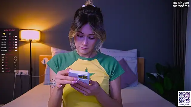 Snapshot of PannaDakota chatting on November 2025 06:23:01 AM PannaDakota online show from November 2025 06:23:01 AM