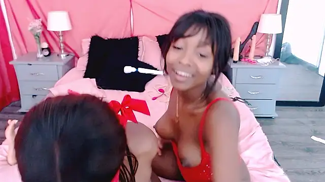 AdelynYasmin online show from December 2024 02:42:02 AM