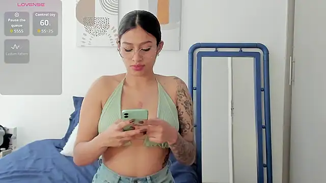 SeleneClark online show from March 2026 06:47:01 PM