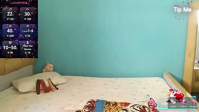 Stefanny Taylor  online show from March 2025 05:18:02 PM