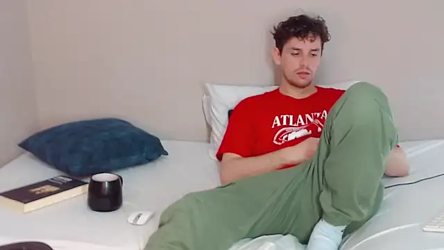 Elio555 online show from December 2024 09:37:01 PM