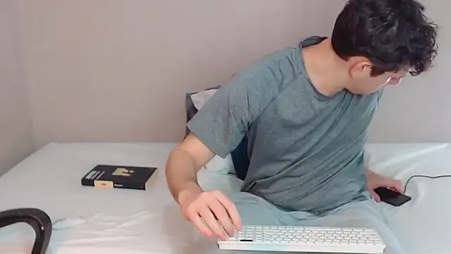 Elio555 online show from January 2025 06:09:02 AM