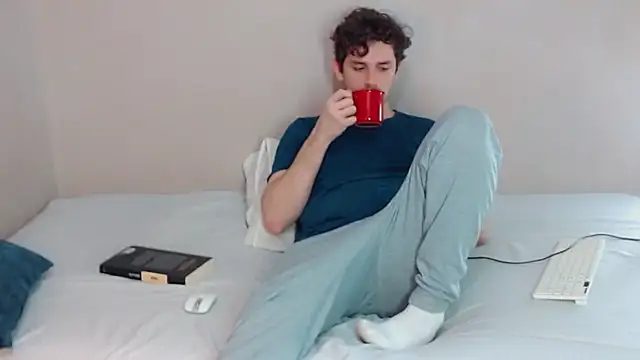 Elio555 online show from February 2025 01:41:02 AM