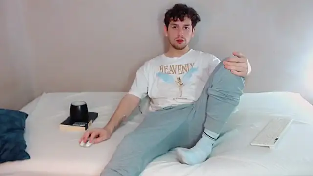 Elio555 online show from March 2025 11:54:02 PM