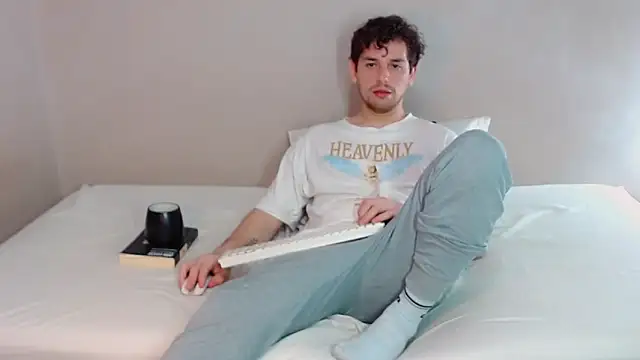 Elio555 online show from March 2025 02:58:02 AM