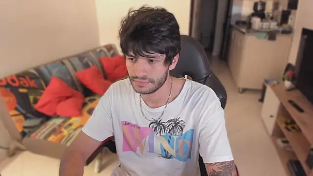 justin stark7 online show from October 2025 11:20:01 PM