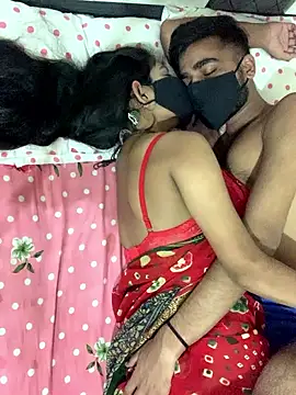 hottiess69 online show from September 2025 05:29:01 AM