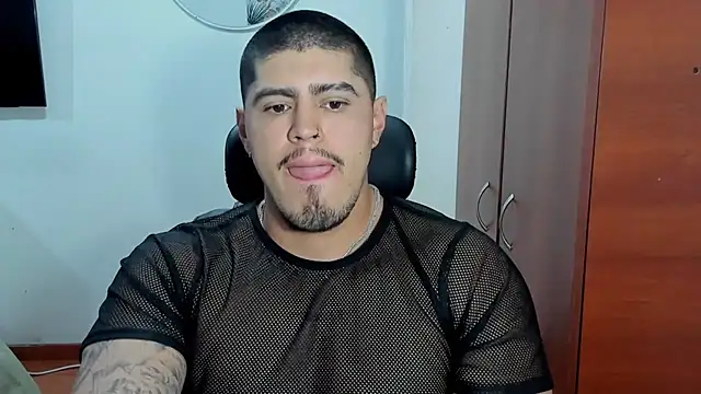 Baltazar Dupont online show from November 2025 10:47:02 AM