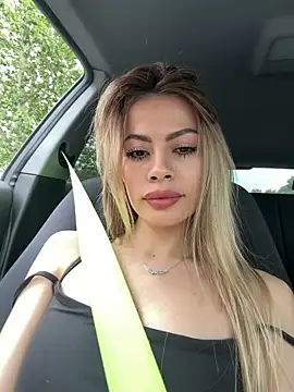Natalimuur online show from June 2026 03:06:01 PM