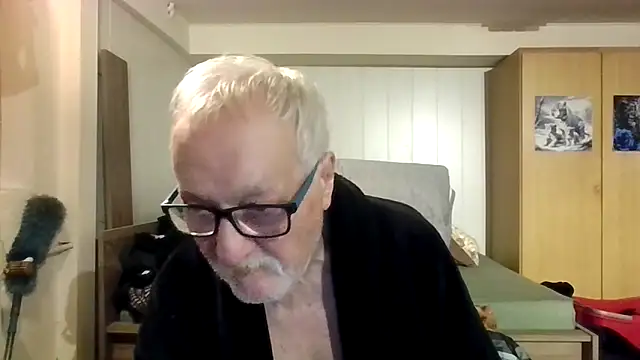 Sammy1660 online show from November 2025 05:14:01 PM