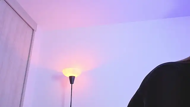 Cristel Boom online show from April 2026 11:54:02 PM