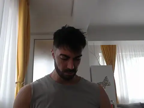 Snapshot of GoldenMark chatting on October 2025 12:00:02 PM GoldenMark online show from October 2025 12:00:02 PM