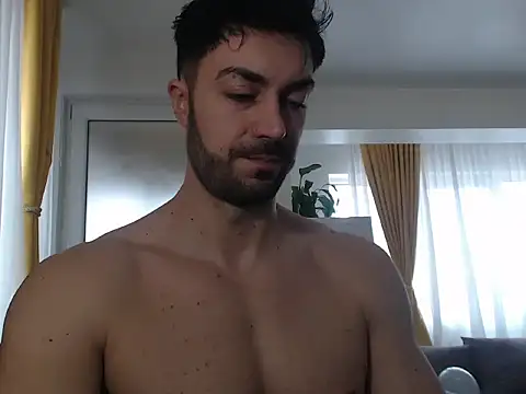 Snapshot of GoldenMark chatting on January 2026 11:04:02 AM GoldenMark online show from January 2026 11:04:02 AM