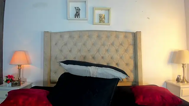 allisson m online show from January 2026 12:08:02 PM