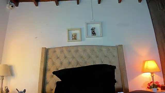 allisson m online show from March 2026 12:12:02 PM