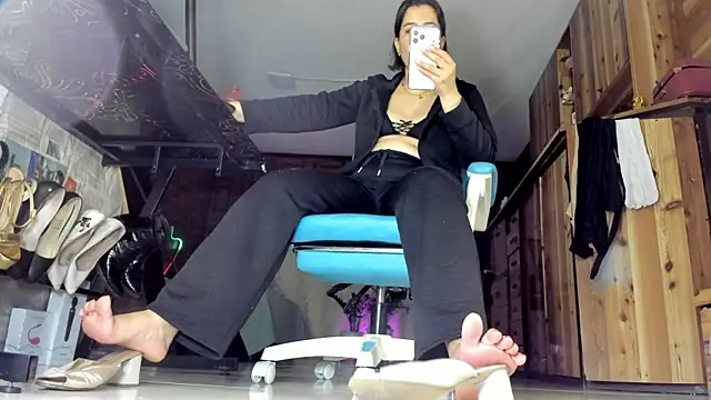 Snapshot of Cristina_Vanegas631 chatting on July 2026 12:43:01 AM Cristina Vanegas631 online show from July 2026 12:43:01 AM