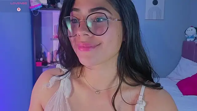 LoaLuxury online show from March 2026 03:22:01 PM