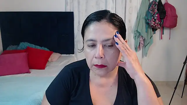 karlaton1977 online show from November 2025 09:32:01 PM