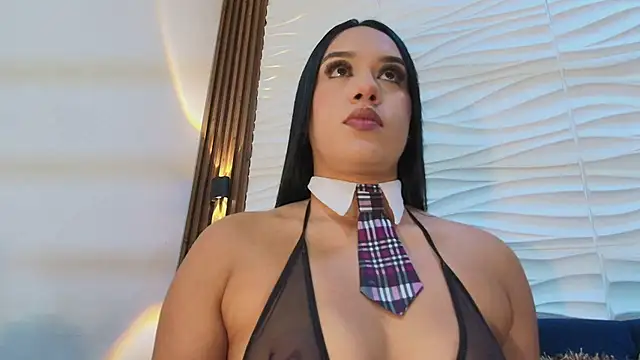 Snapshot of ShanellBlack chatting on October 2025 10:43:02 PM ShanellBlack online show from October 2025 10:43:02 PM