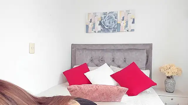 DarlinJones online show from February 2025 05:57:02 PM