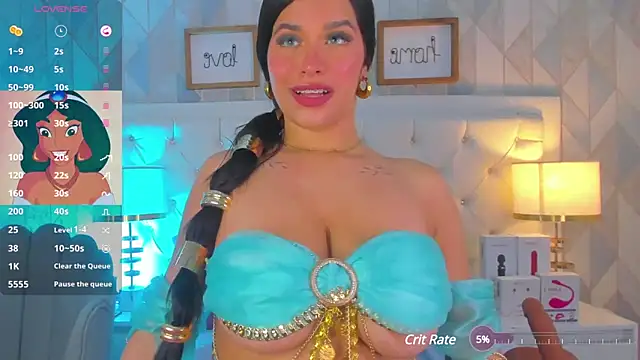 Snapshot of Iara_Smith1 chatting on January 2025 10:33:01 PM Iara Smith1 online show from January 2025 10:33:01 PM