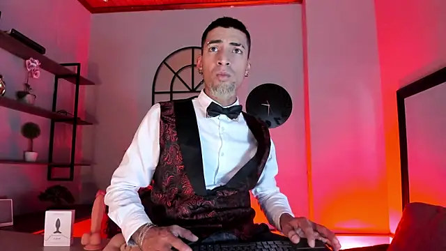 DrakeNeumann online show from October 2025 03:51:01 AM